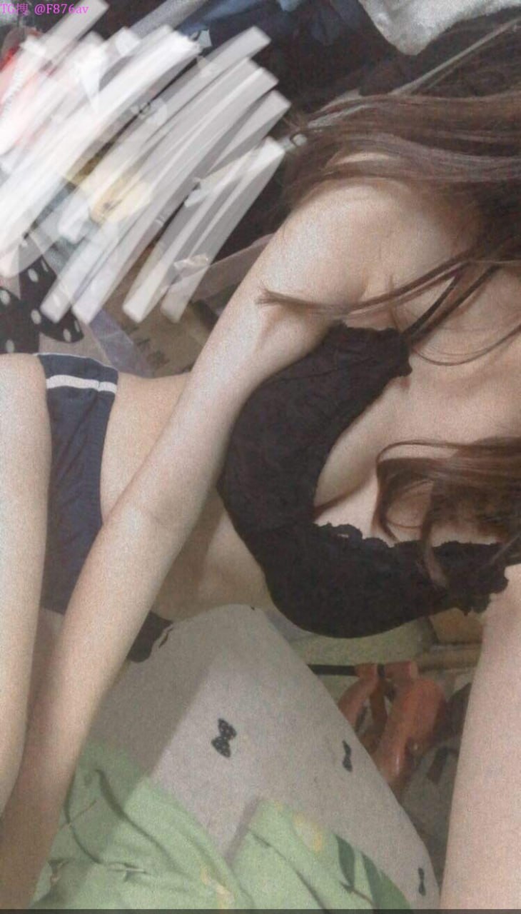 Cháu trai xoạc dì có thai khi đến ở nhờ để đi học đại học