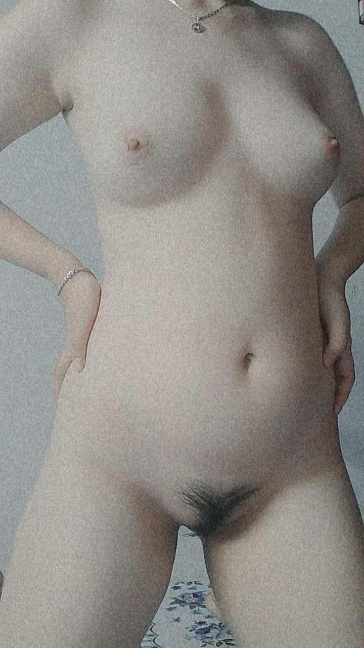 Má kế dáng đẹp và cậu con người chồng khốn nạn